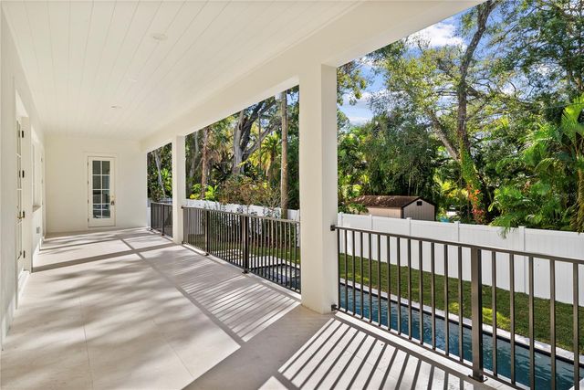 4614 TENNYSON, Tampa, FL 33629