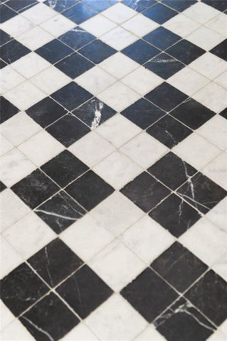 4614 TENNYSON, Tampa, FL 33629