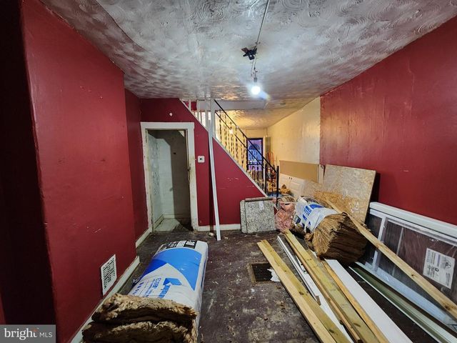 2021 RIDGEHILL AVE, Baltimore, MD 21217