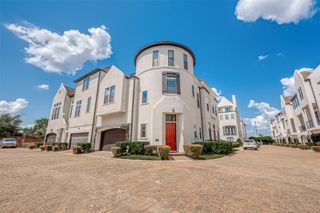 9940 Woodwind Lane S, Houston, TX 77025