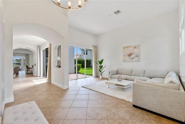 12730 Aviano DR, Naples, FL 34105