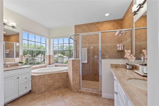 12730 Aviano DR, Naples, FL 34105