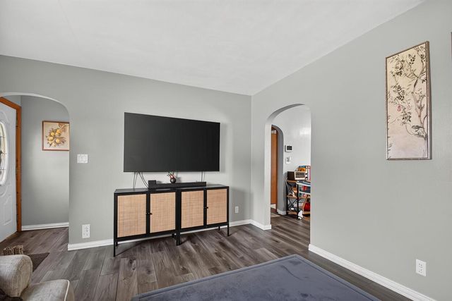 2021 79th STREET, Kenosha, WI 53143