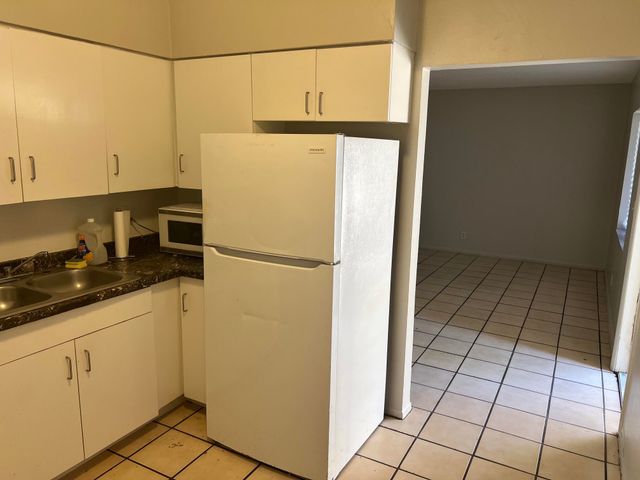 3930 NW 31ST Terrace 3, Lauderdale Lakes, FL 33309