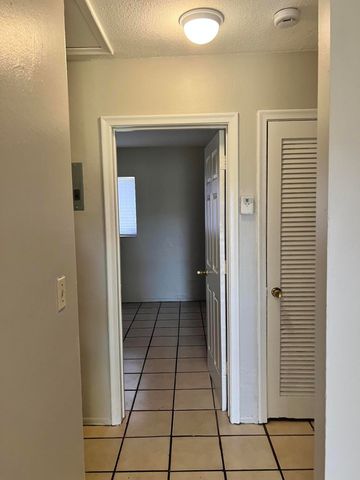 3930 NW 31ST Terrace 3, Lauderdale Lakes, FL 33309