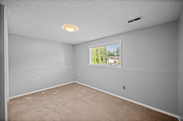 15313 E 14TH Ave, Spokane Valley, WA 99037