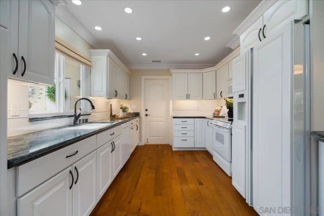 17782 Via Alta Mirasol, San Diego, CA 92128