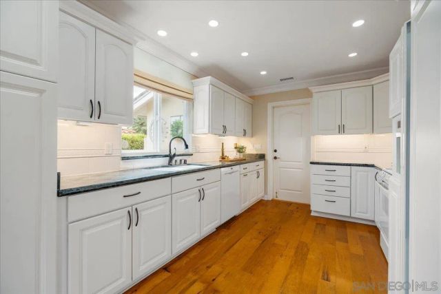 17782 Via Alta Mirasol, San Diego, CA 92128
