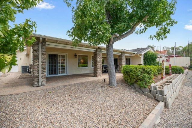 17782 Via Alta Mirasol, San Diego, CA 92128