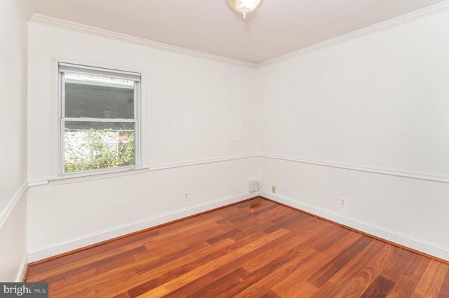 3206 BURGUNDY RD, Alexandria, VA 22303