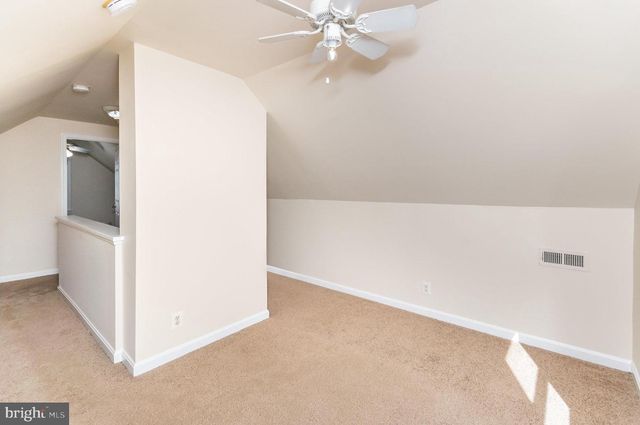 3206 BURGUNDY RD, Alexandria, VA 22303