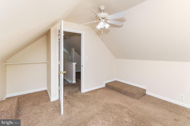 3206 BURGUNDY RD, Alexandria, VA 22303