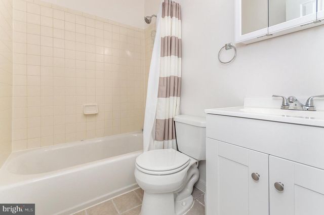 3206 BURGUNDY RD, Alexandria, VA 22303