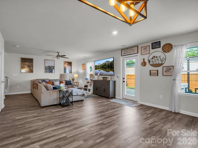 605 Tacoma Trail, Spartanburg, SC 29307