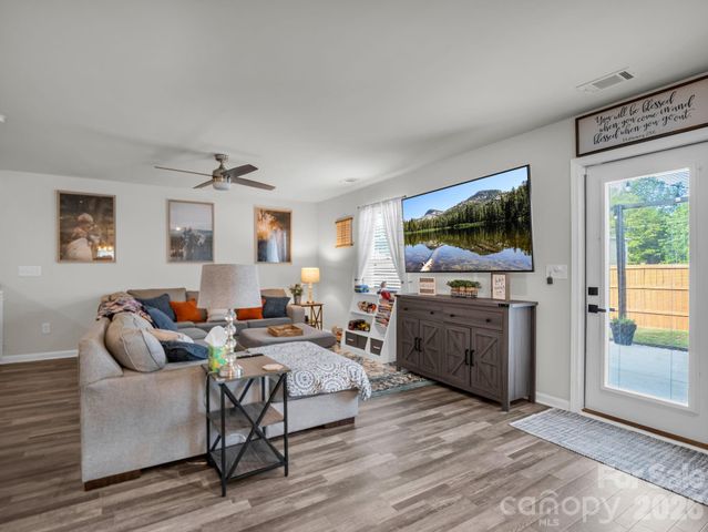 605 Tacoma Trail, Spartanburg, SC 29307