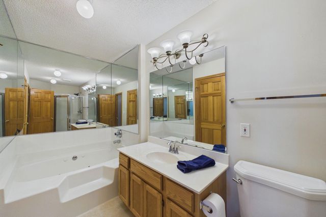 1744 Maple Court, Falcon Heights, MN 55113