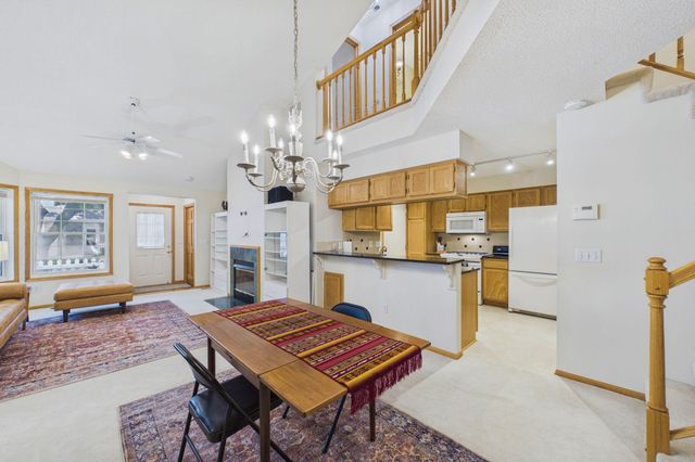 1744 Maple Court, Falcon Heights, MN 55113
