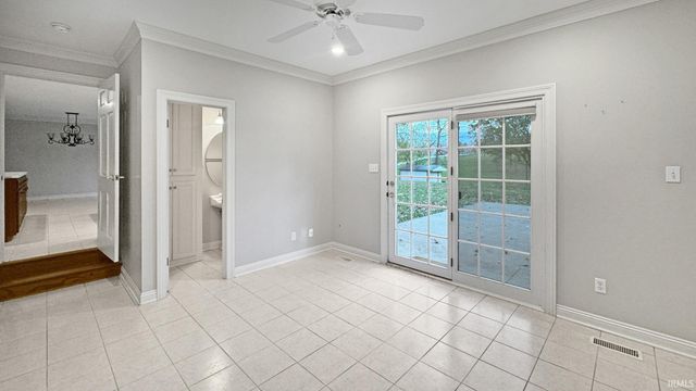 6777 Oak Grove Road, Newburgh, IN 47630