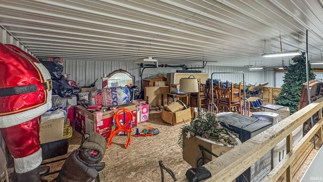 6777 Oak Grove Road, Newburgh, IN 47630