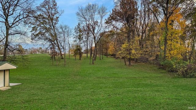 6777 Oak Grove Road, Newburgh, IN 47630