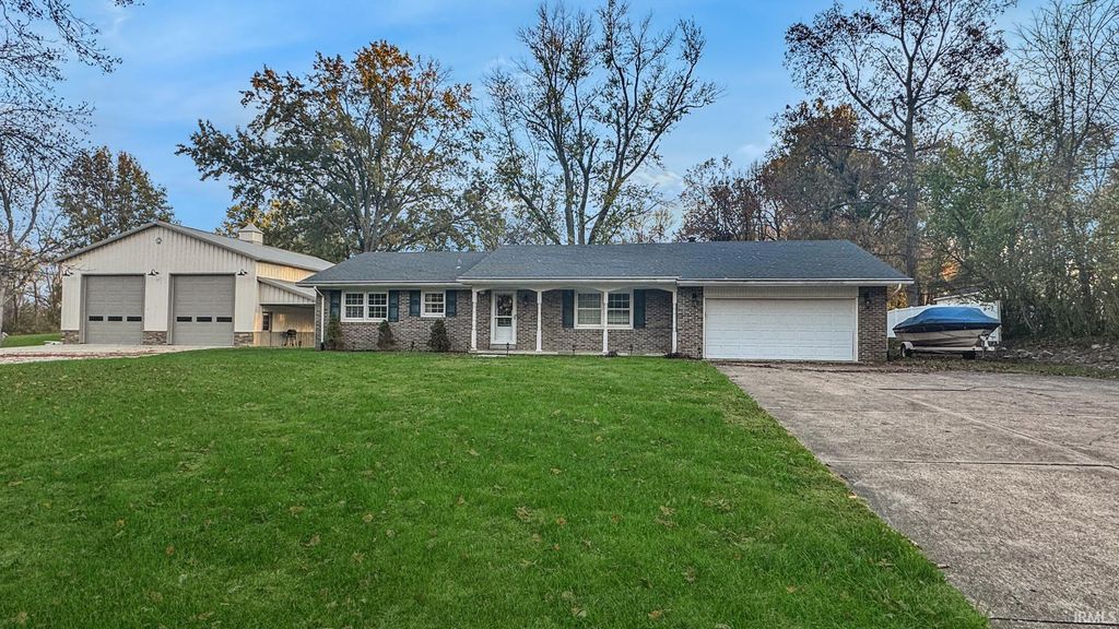 6777 Oak Grove Road, Newburgh, IN 47630