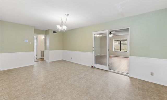 1607 Windlea Drive, Euless, TX 76040