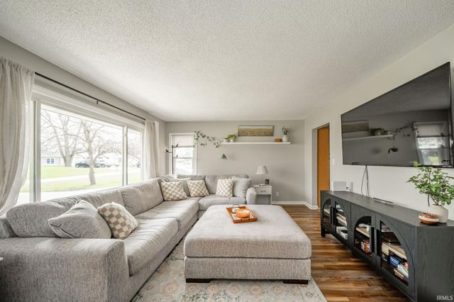 3709 N Lanewood Drive, Muncie, IN 47304