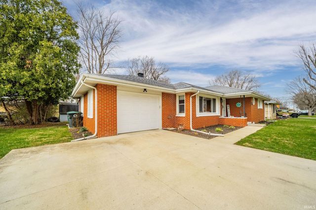 3709 N Lanewood Drive, Muncie, IN 47304