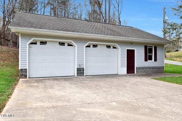 1296 Mountain View Road, Rogersville, TN 37857