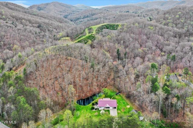 1296 Mountain View Road, Rogersville, TN 37857