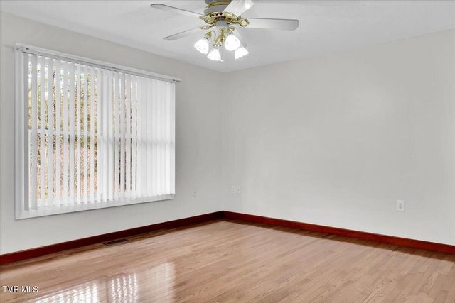 1296 Mountain View Road, Rogersville, TN 37857