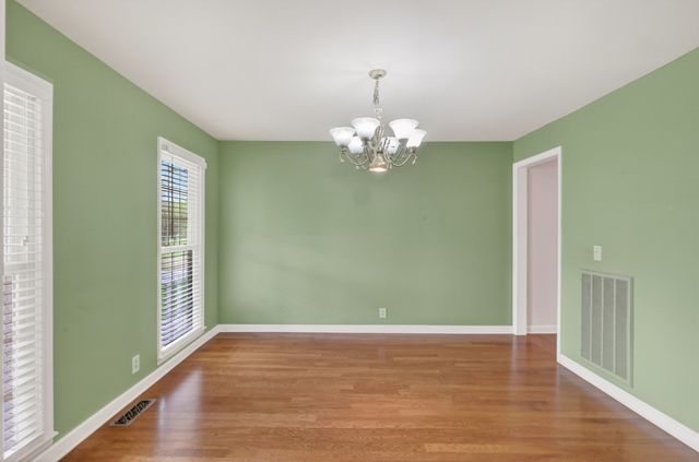 205 Bluegrass Cir, Lebanon, TN 37090