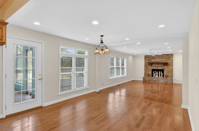 205 Bluegrass Cir, Lebanon, TN 37090