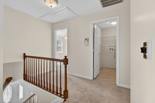 205 Bluegrass Cir, Lebanon, TN 37090