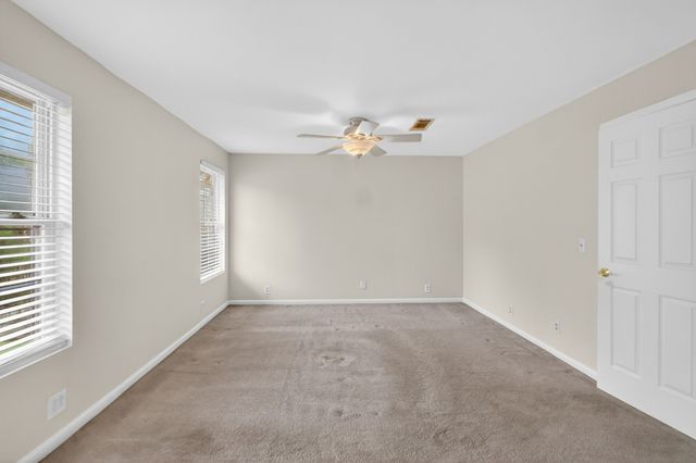 205 Bluegrass Cir, Lebanon, TN 37090