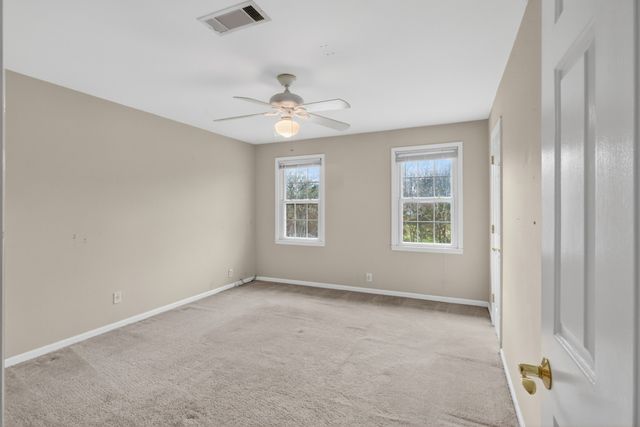 205 Bluegrass Cir, Lebanon, TN 37090