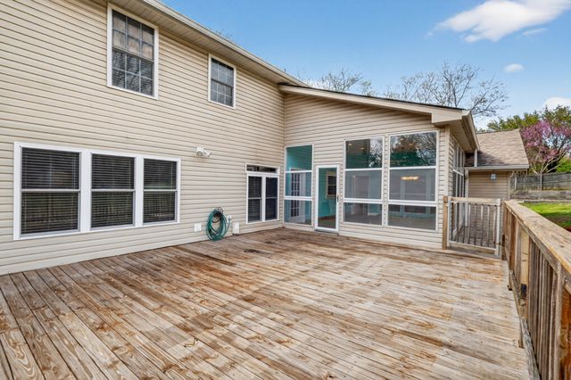 205 Bluegrass Cir, Lebanon, TN 37090