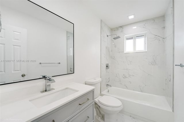 2820 NW 95th St 2, Miami, FL 33147