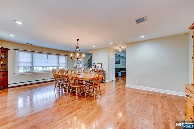 50 Winifred Drive, Totowa, NJ 07512