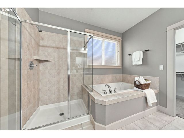 18210 Sw ORCHARD HILL Ln, Sherwood, OR 97140