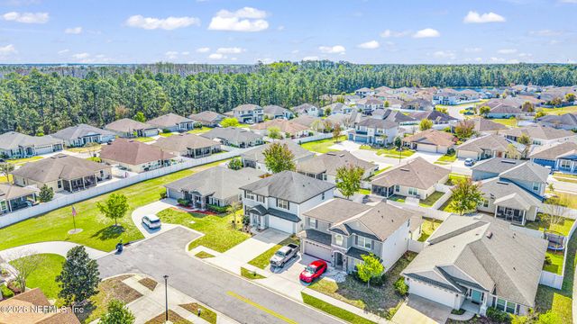 86230 CLOISTER Court, Yulee, FL 32097