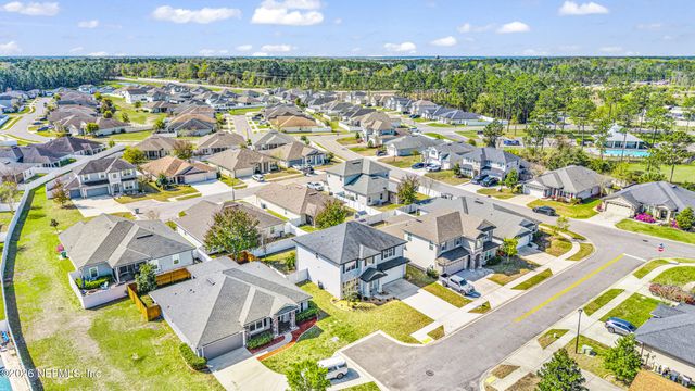 86230 CLOISTER Court, Yulee, FL 32097