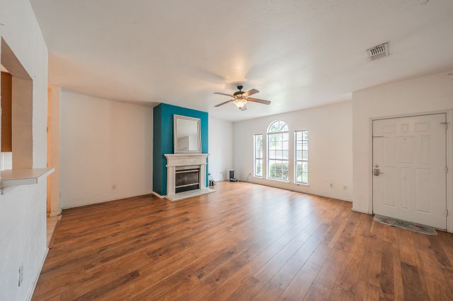 4408 Park Creek Court, Fort Worth, TX 76137