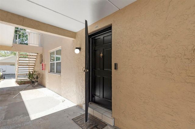 4702 CHRISTA COURT 345, Tampa, FL 33614