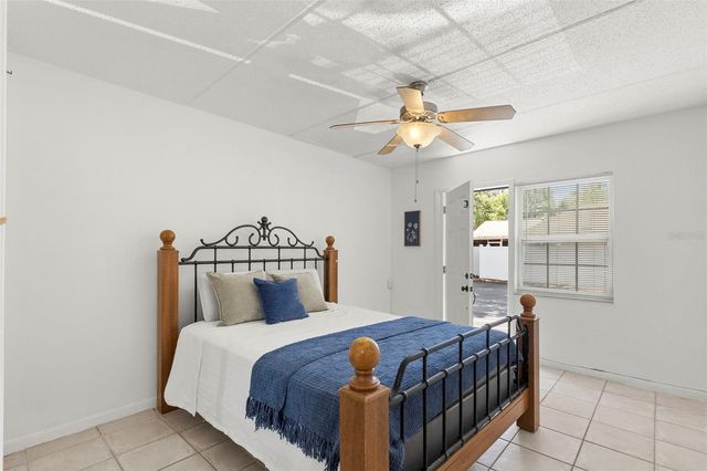 4702 CHRISTA COURT 345, Tampa, FL 33614