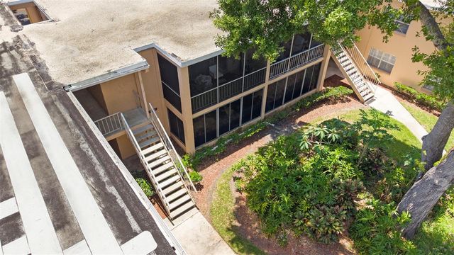 4702 CHRISTA COURT 345, Tampa, FL 33614