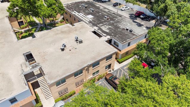4702 CHRISTA COURT 345, Tampa, FL 33614