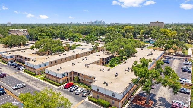 4702 CHRISTA COURT 345, Tampa, FL 33614