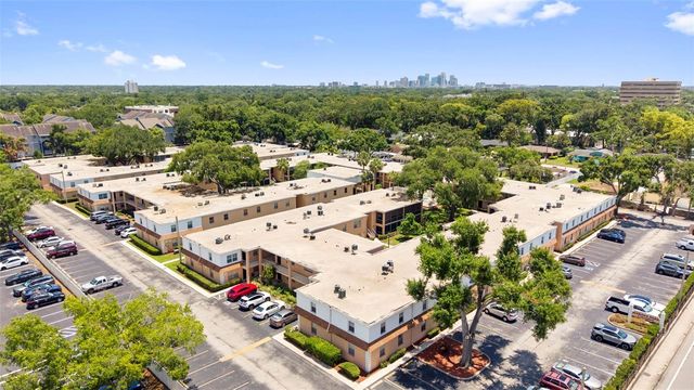 4702 CHRISTA COURT 345, Tampa, FL 33614