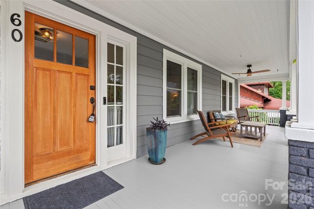 60 Austin Avenue, Asheville, NC 28801